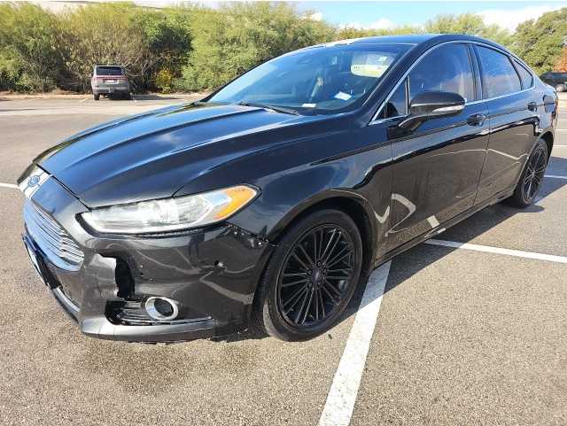 2013 Ford Fusion SE's photo
