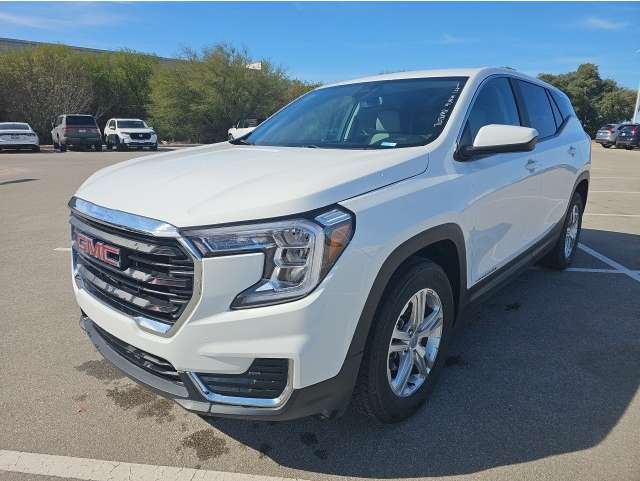 2024 GMC Terrain SLE's photo