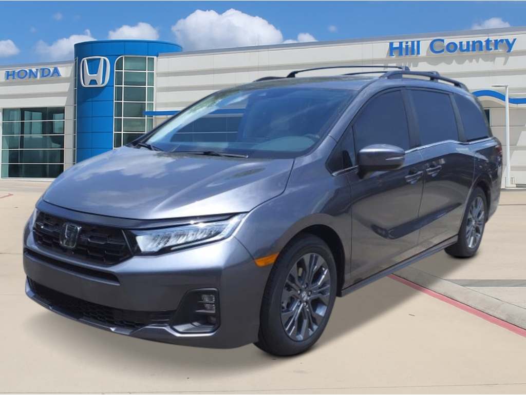2026 Honda Odyssey Touring's photo