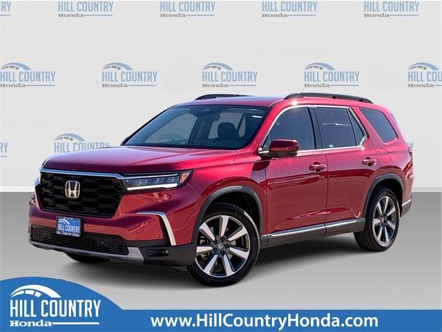 2025 Honda Pilot Touring's photo
