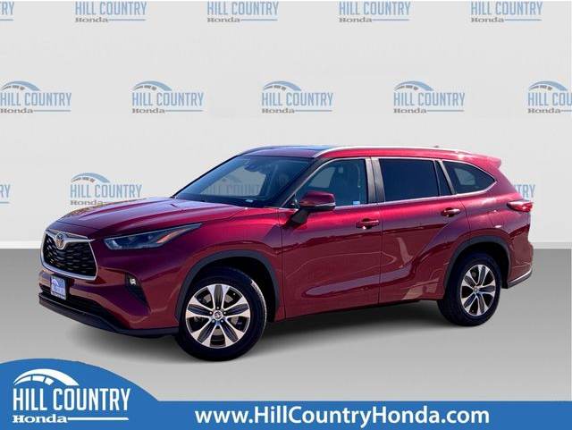 2023 Toyota Highlander XLE