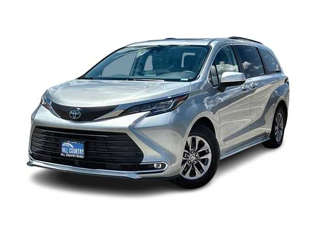 Thumbnail: 2021 Toyota Sienna - 1