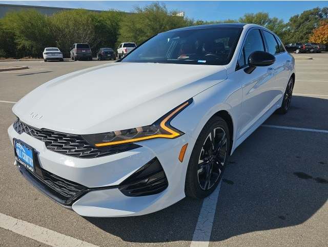 2022 Kia K5 GT-Line's photo