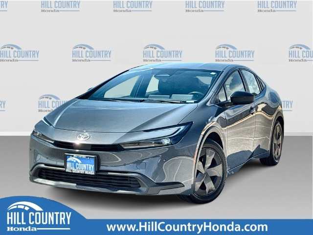 2025 Toyota Prius