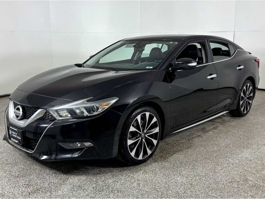 2016 Nissan Maxima SR