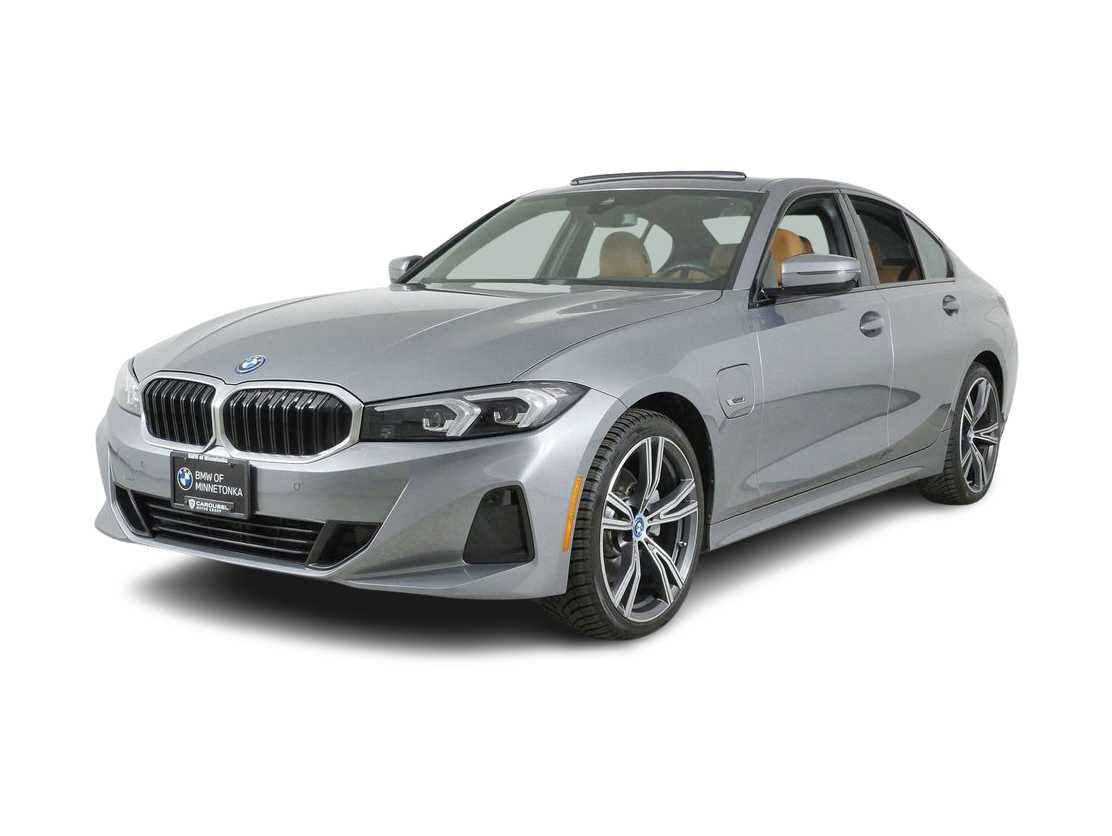 Thumbnail: 2023 BMW 3 Series - 1