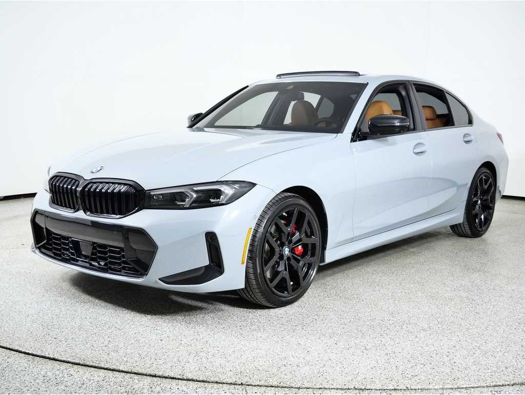 2025 BMW 3 Series 330i's photo