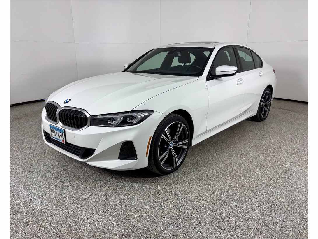 2023 BMW 3 Series 330i