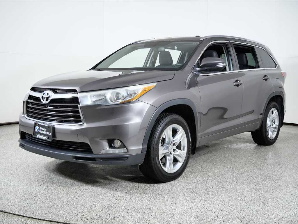 2015 Toyota Highlander Limited's photo