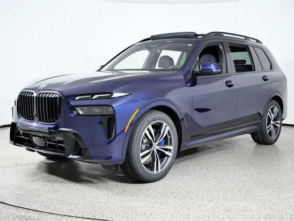 2026 BMW X7 40i's photo