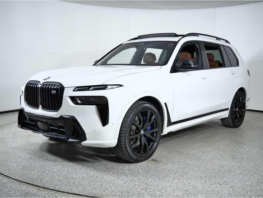 2024 BMW X7 M60i's photo