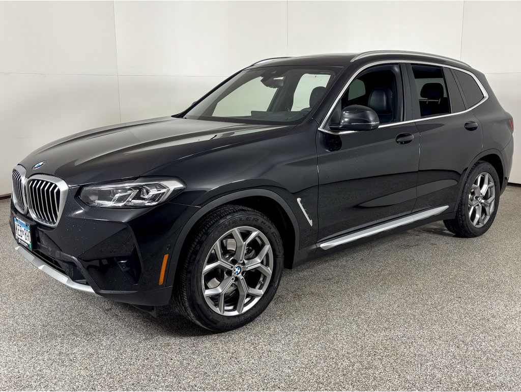2023 BMW X3 30i's photo