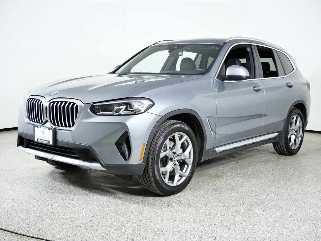 2023 BMW X3 30i's photo