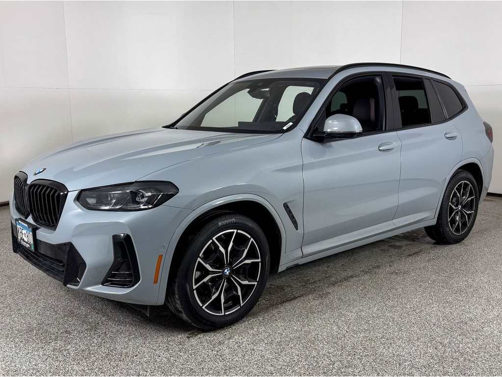 2023 BMW X3 30i's photo