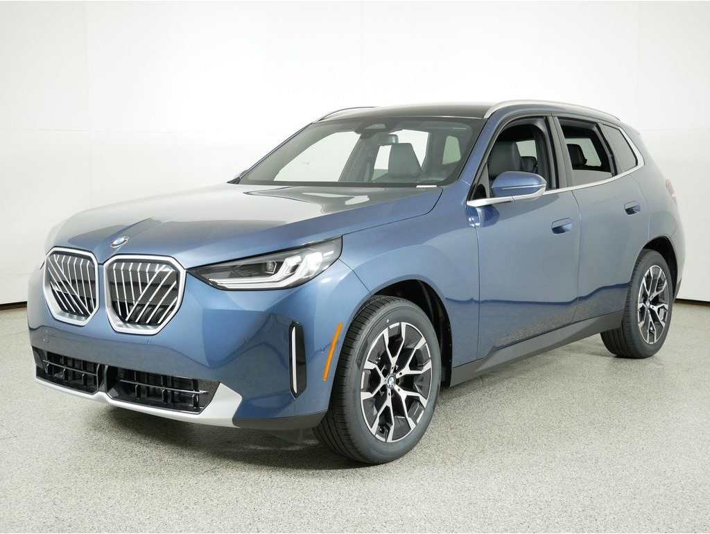2025 BMW X3 30's photo