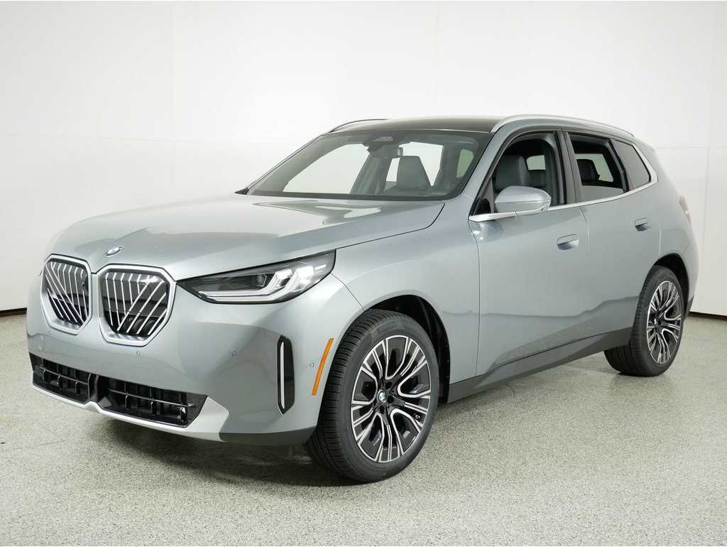 2025 BMW X3 30's photo