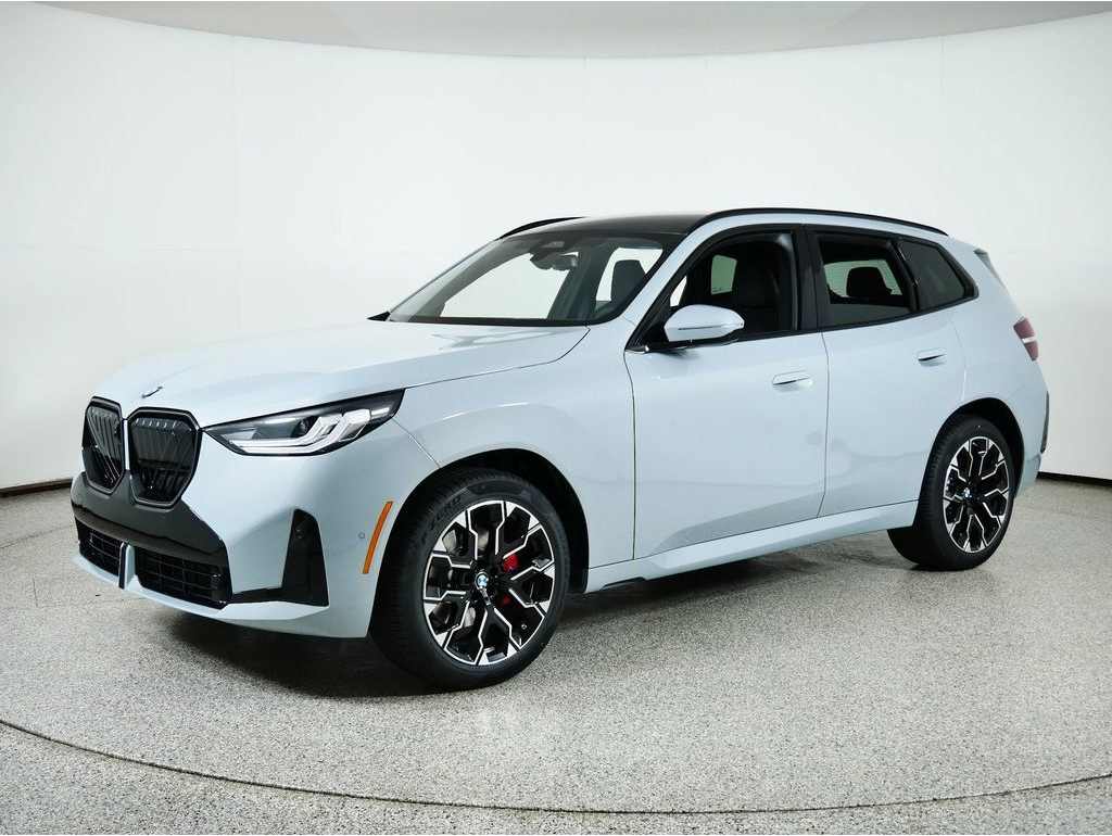 2026 BMW X3 30's photo