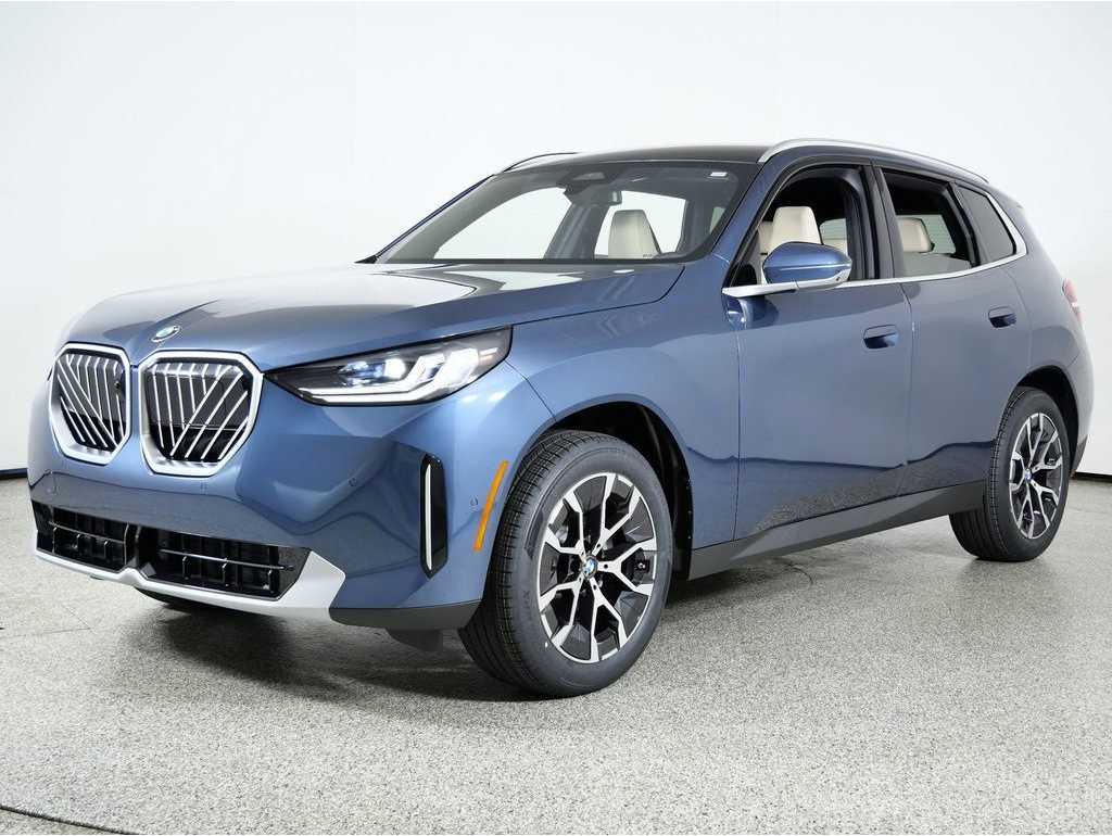2026 BMW X3 30's photo