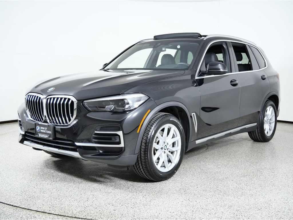 2022 BMW X5 40i's photo