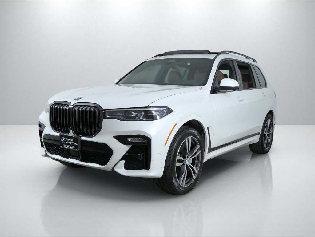 2022 BMW X7 40i
