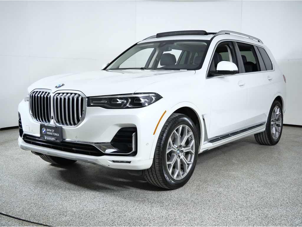 2019 BMW X7 40i's photo