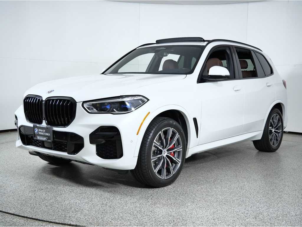 2023 BMW X5 M50i's photo