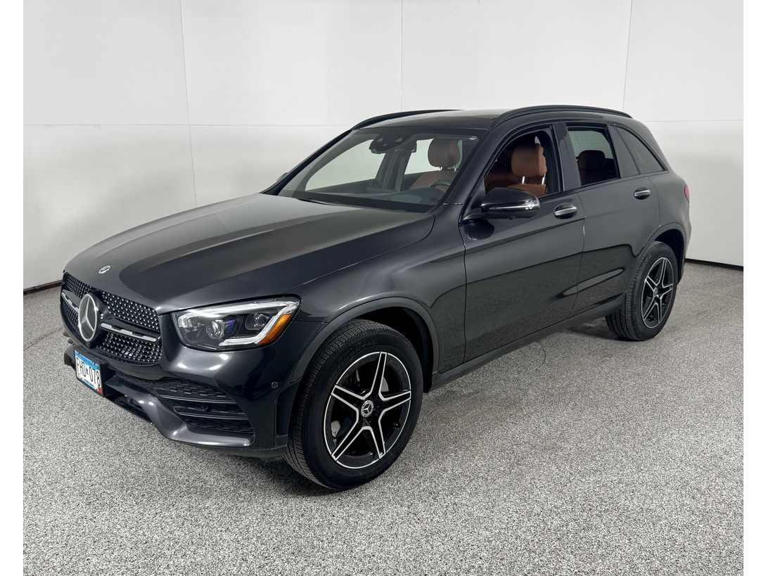2021 Mercedes-Benz GLC GLC300's photo