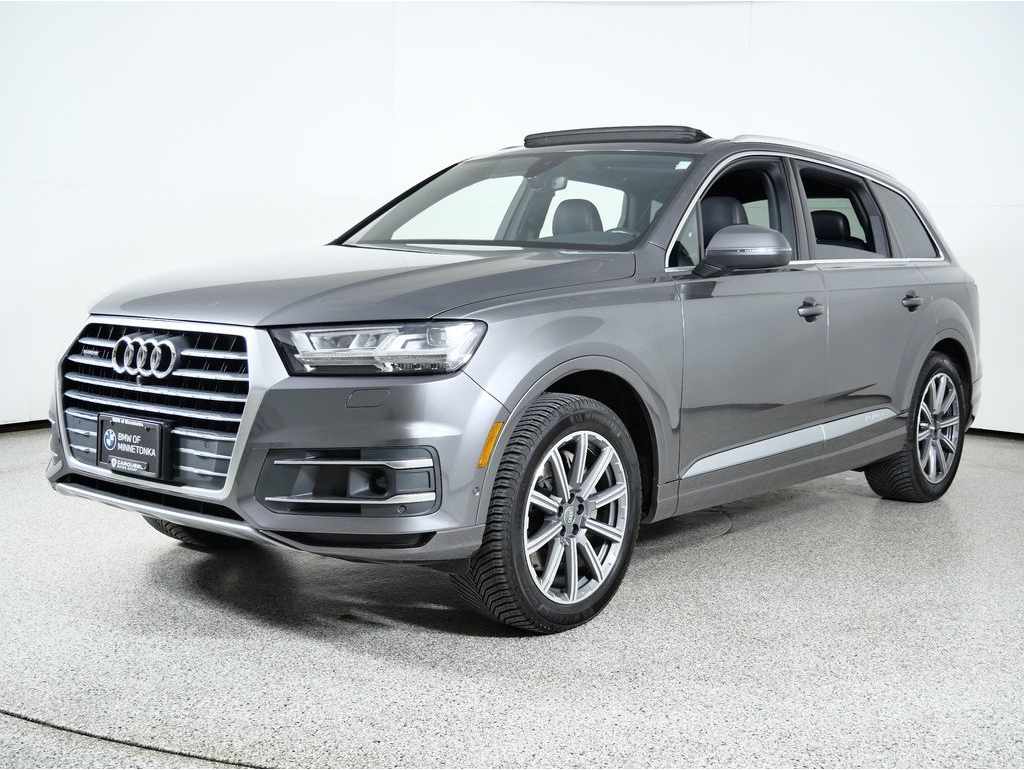 2019 Audi Q7 Premium Plus's photo