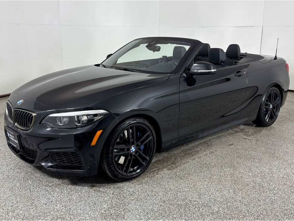 2020 BMW 2 Series M240i's photo