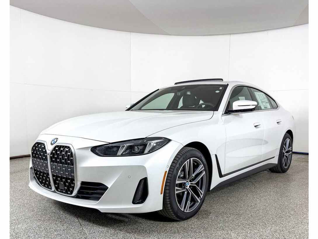 2025 BMW 4 Series 430i's photo