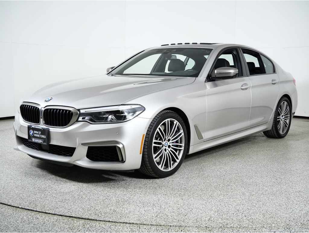 2019 BMW 5 Series M550i's photo