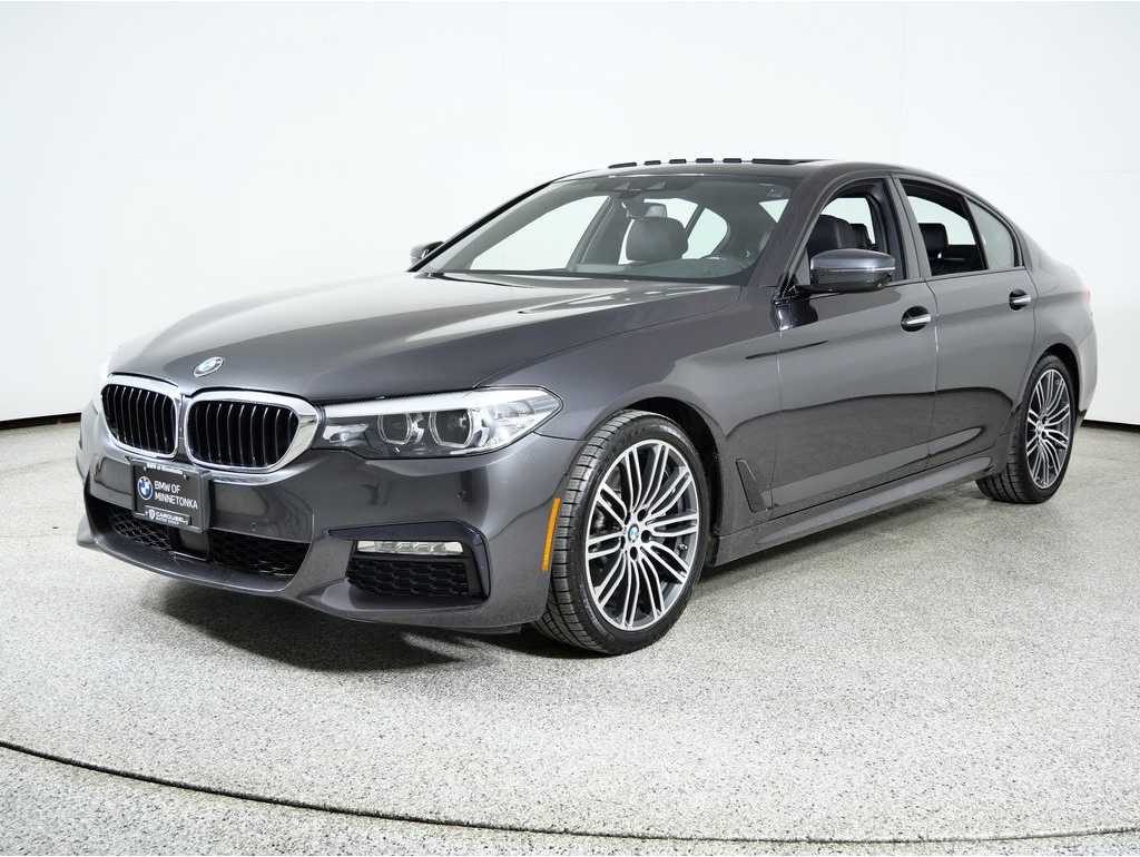 2018 BMW 5 Series 540i's photo