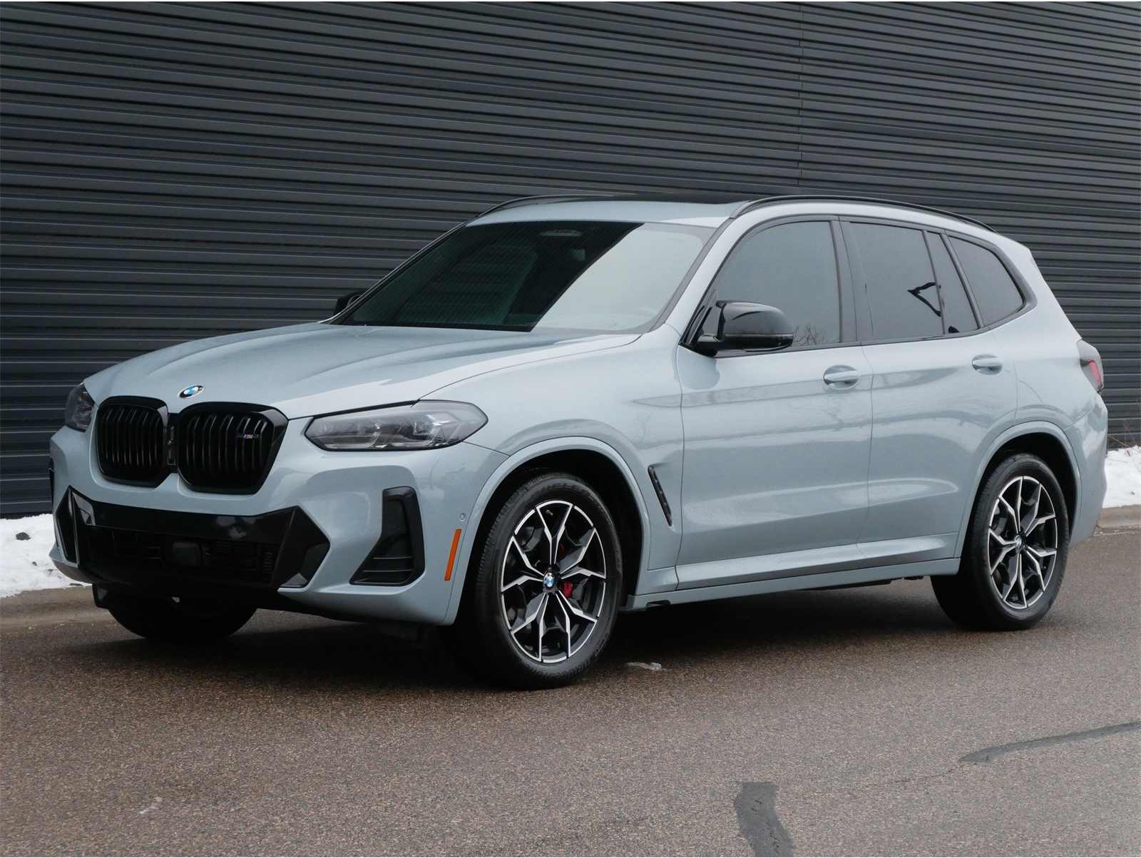2023 BMW X3 40i's photo