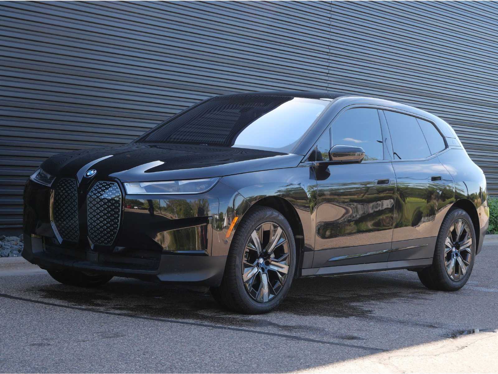 2024 BMW iX Base