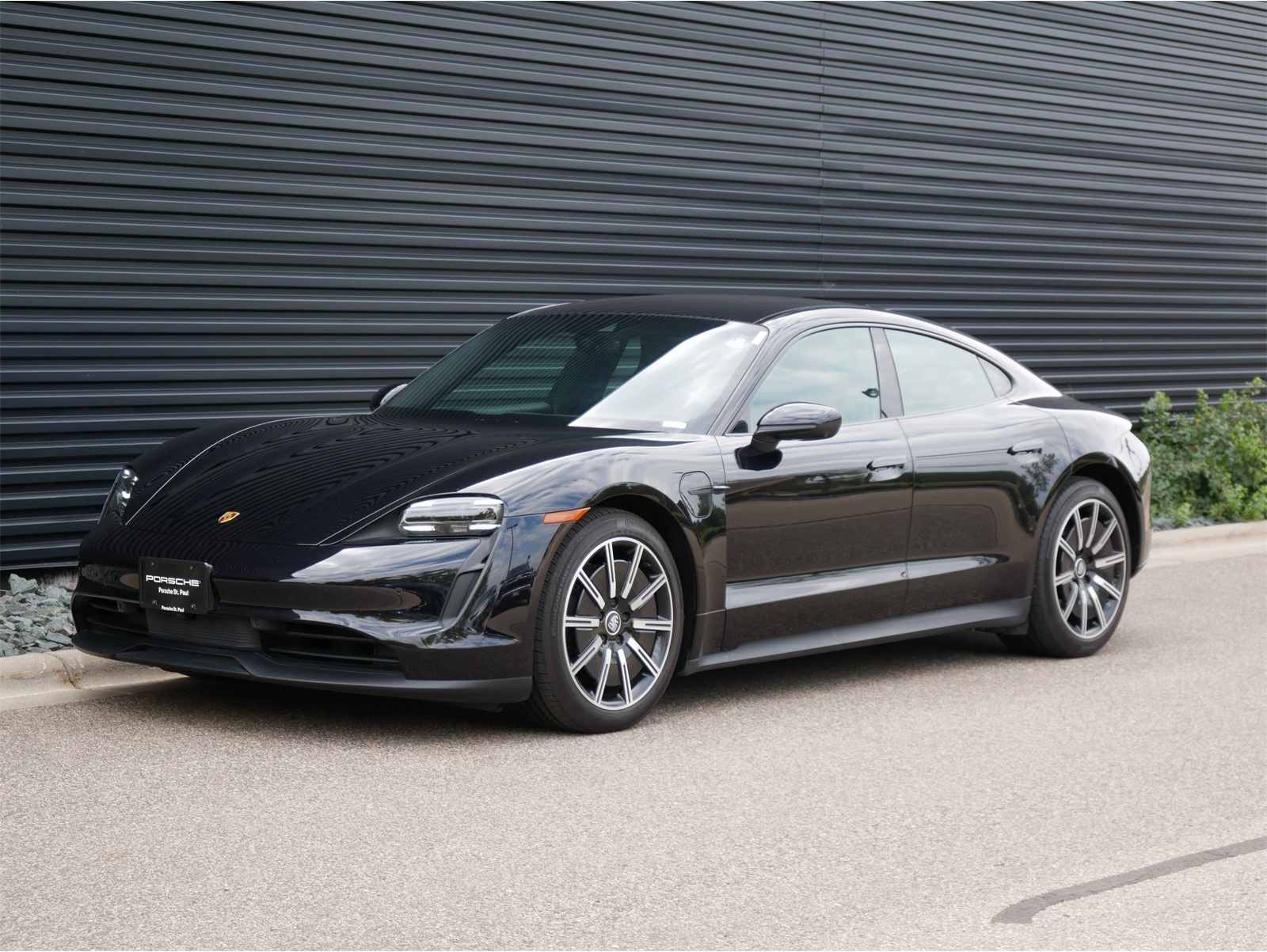 2023 Porsche Taycan Base