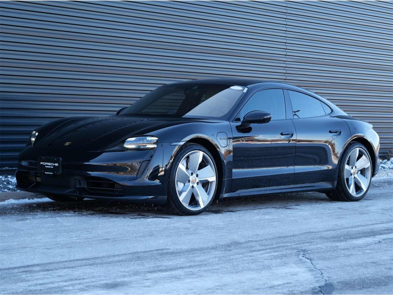 2020 Porsche Taycan Turbo