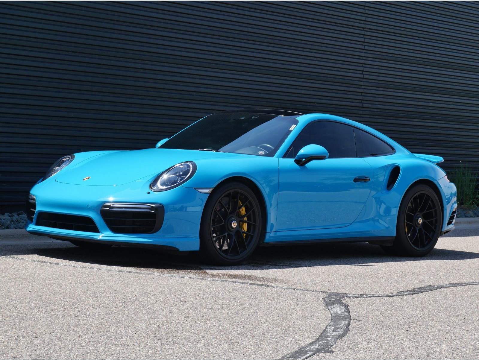 2018 991 Turbo S