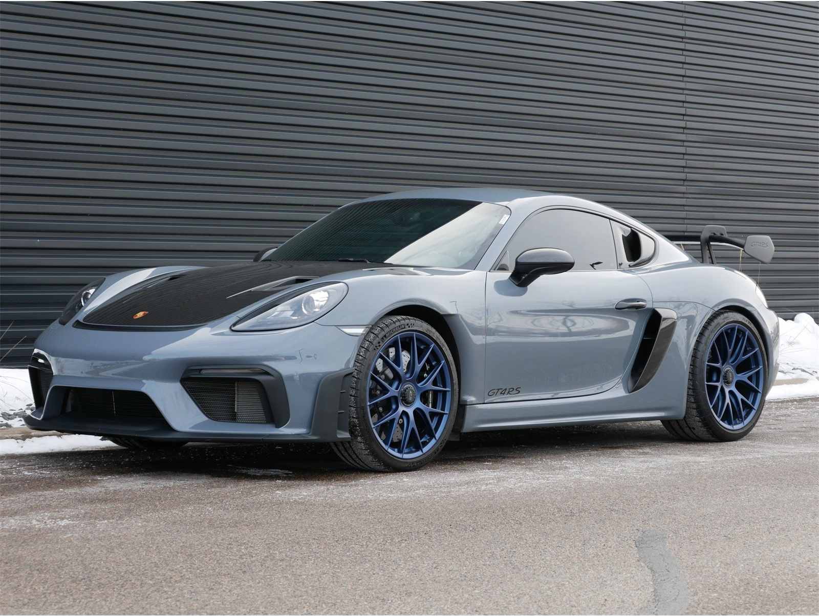 2023 Porsche 718 GT4 RS's photo