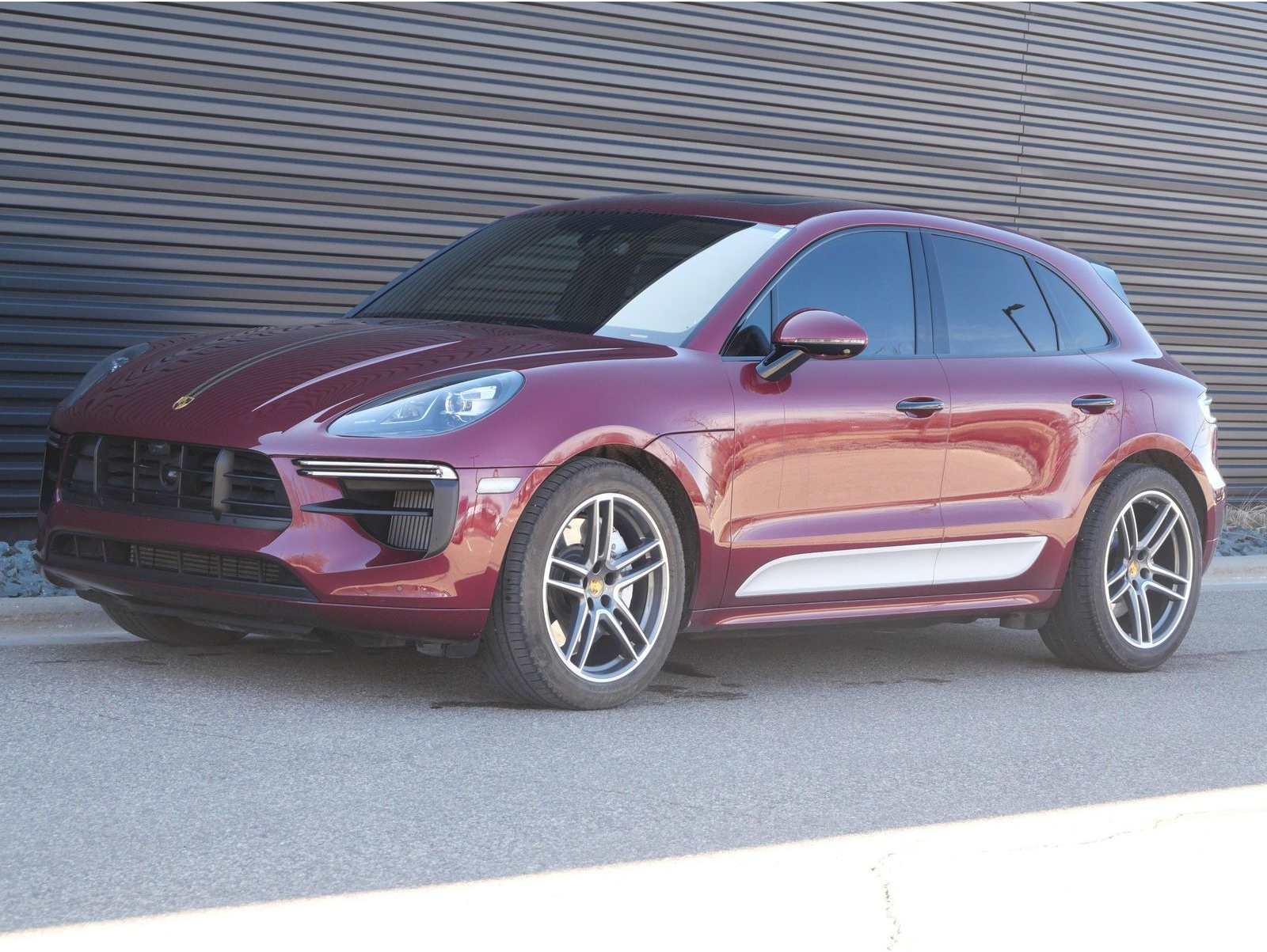 2021 Porsche Macan Turbo