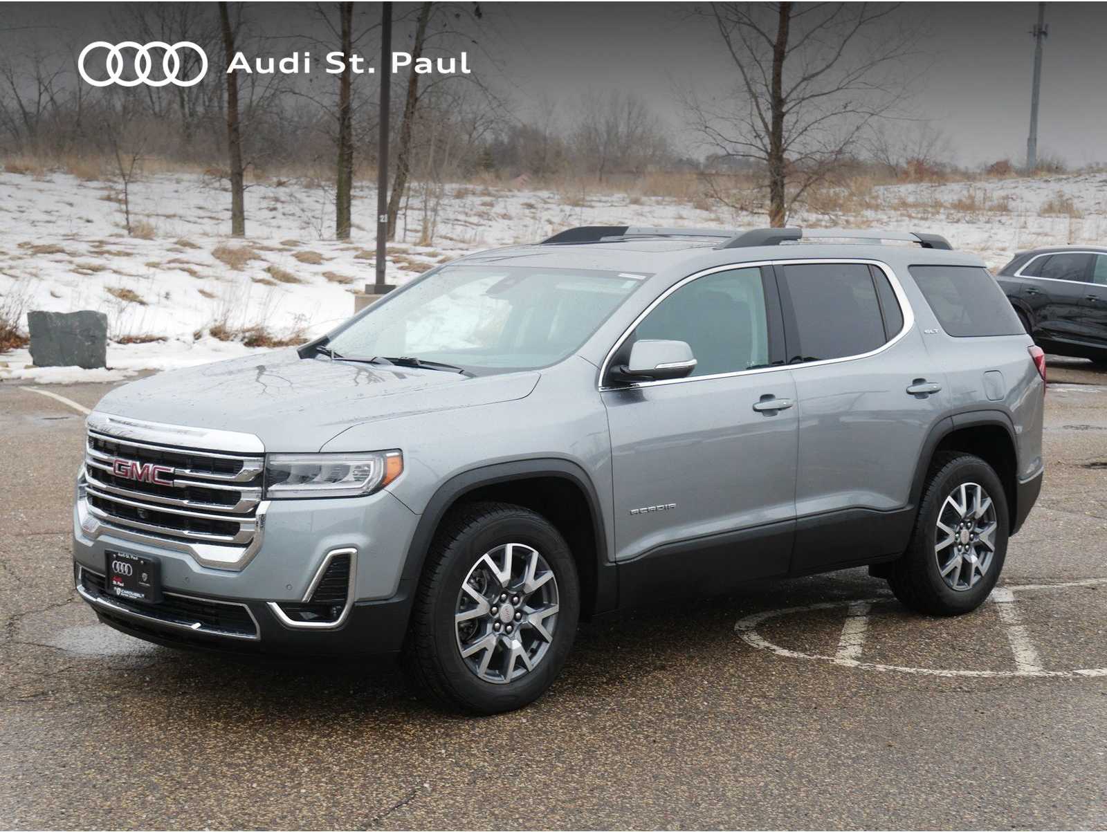 2023 GMC Acadia SLT's photo