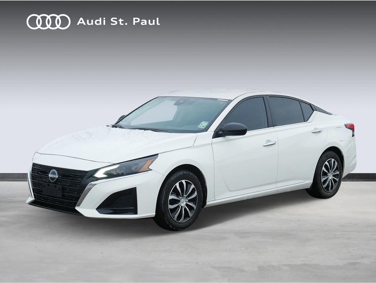 2024 Nissan Altima S's photo