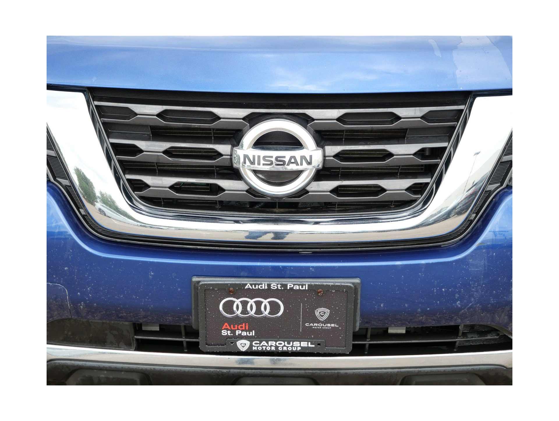 2019 Nissan Pathfinder SV -
                  Maplewood, MN