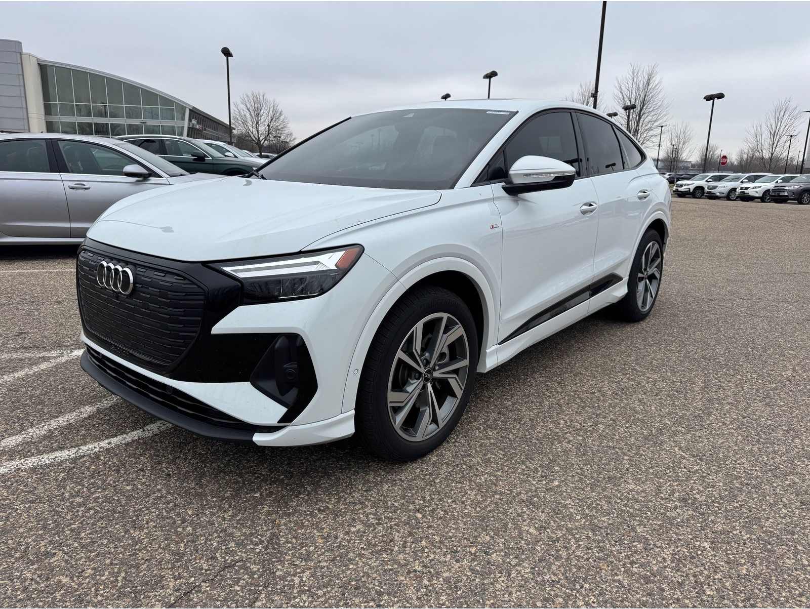 2024 Audi Q4 Sportback e-tron Premium Plus's photo