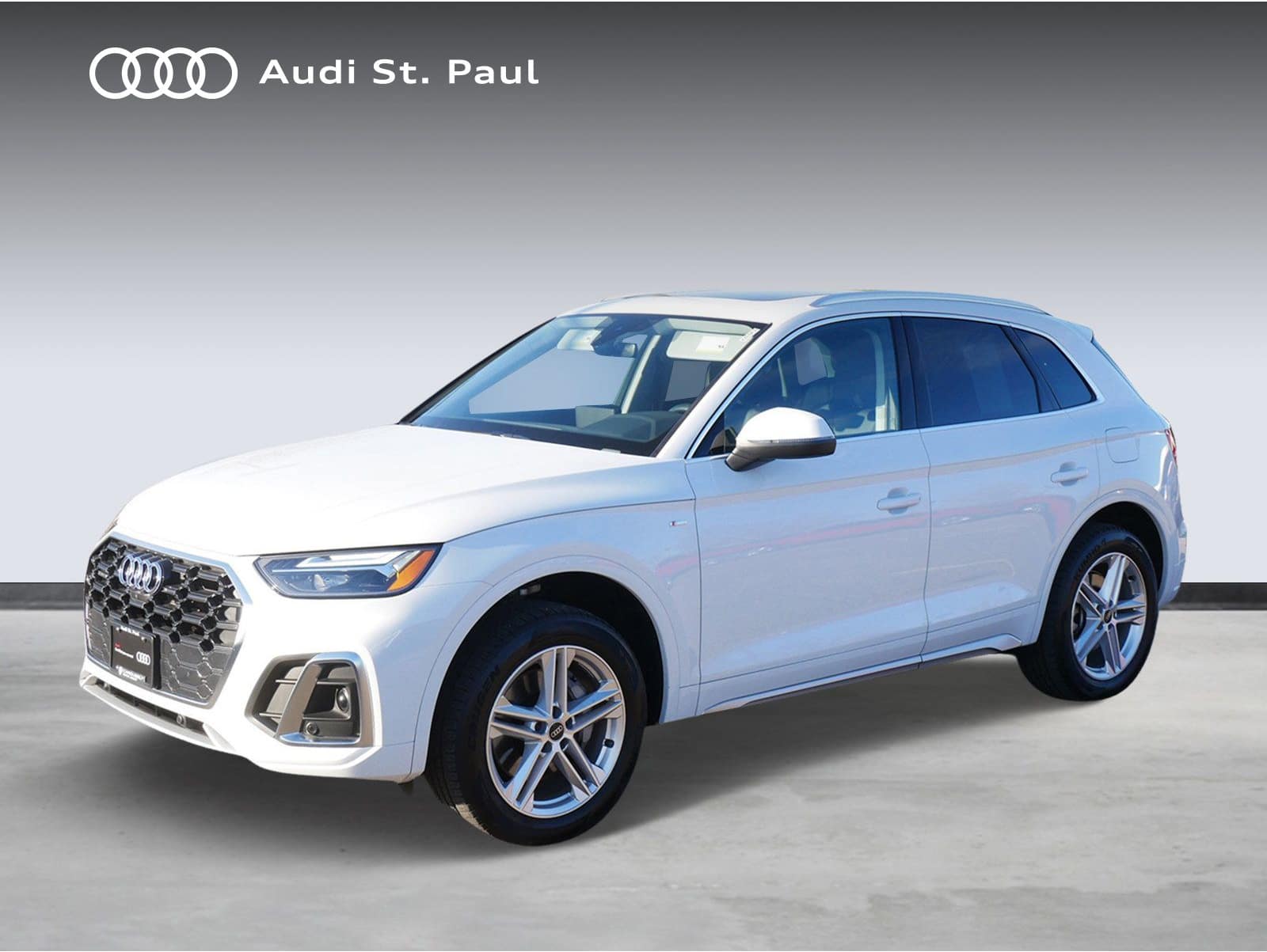 2024 Audi Q5 Premium Plus's photo