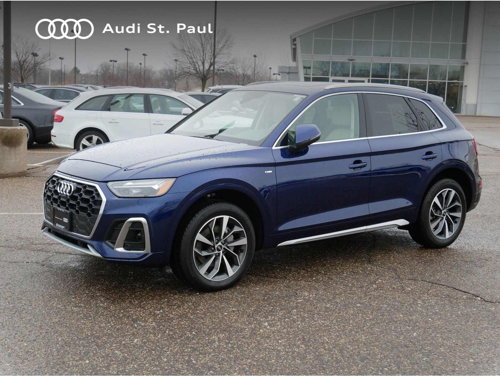 2023 Audi Q5 Premium Plus's photo