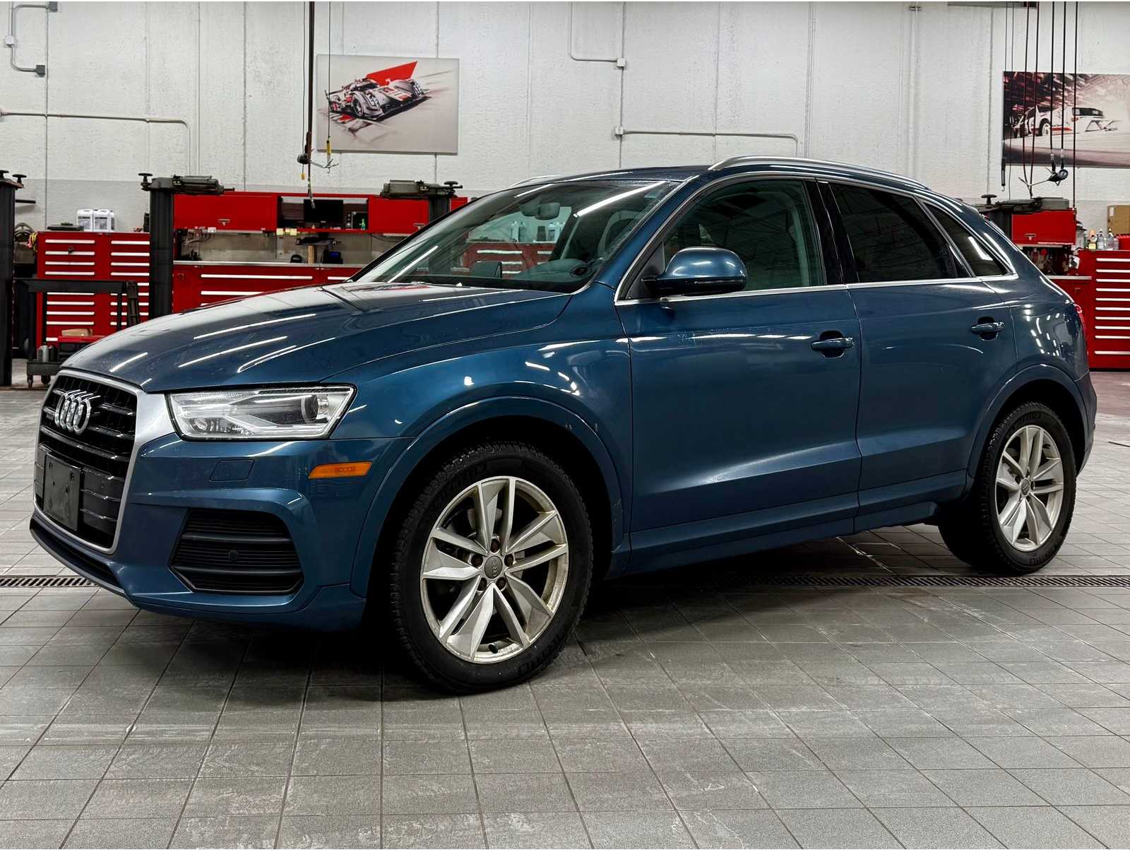 2016 Audi Q3 Premium Plus's photo