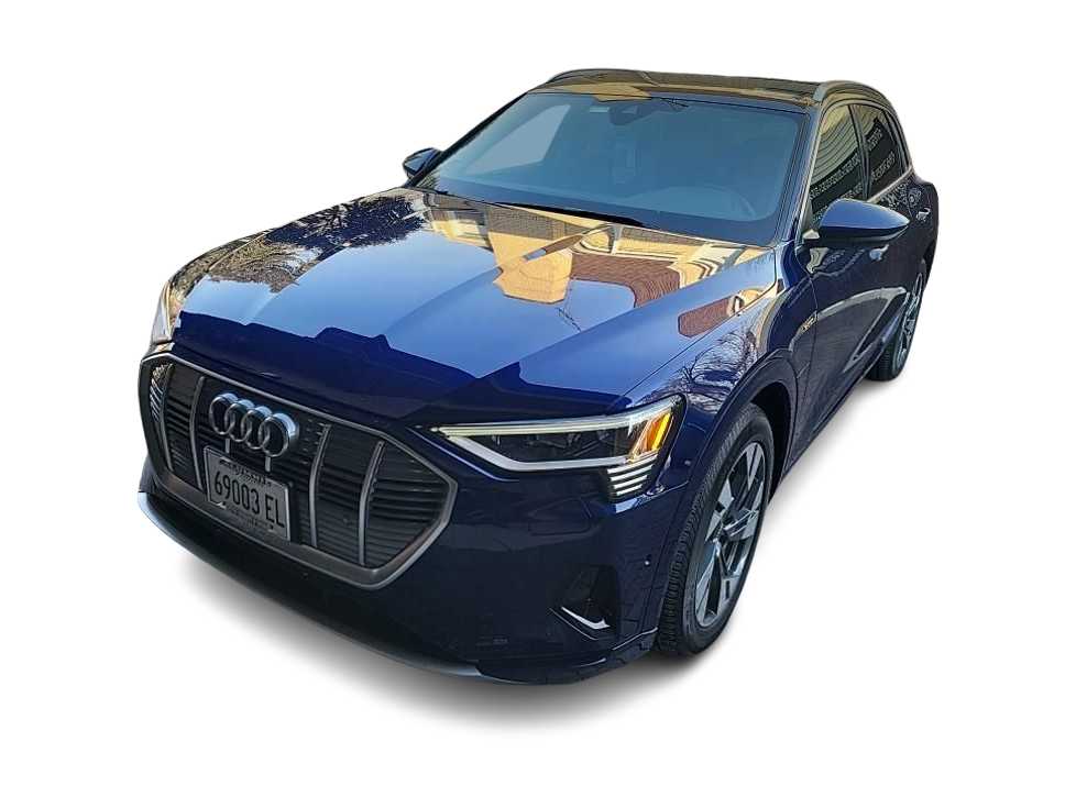Thumbnail: 2023 Audi e-tron - 1