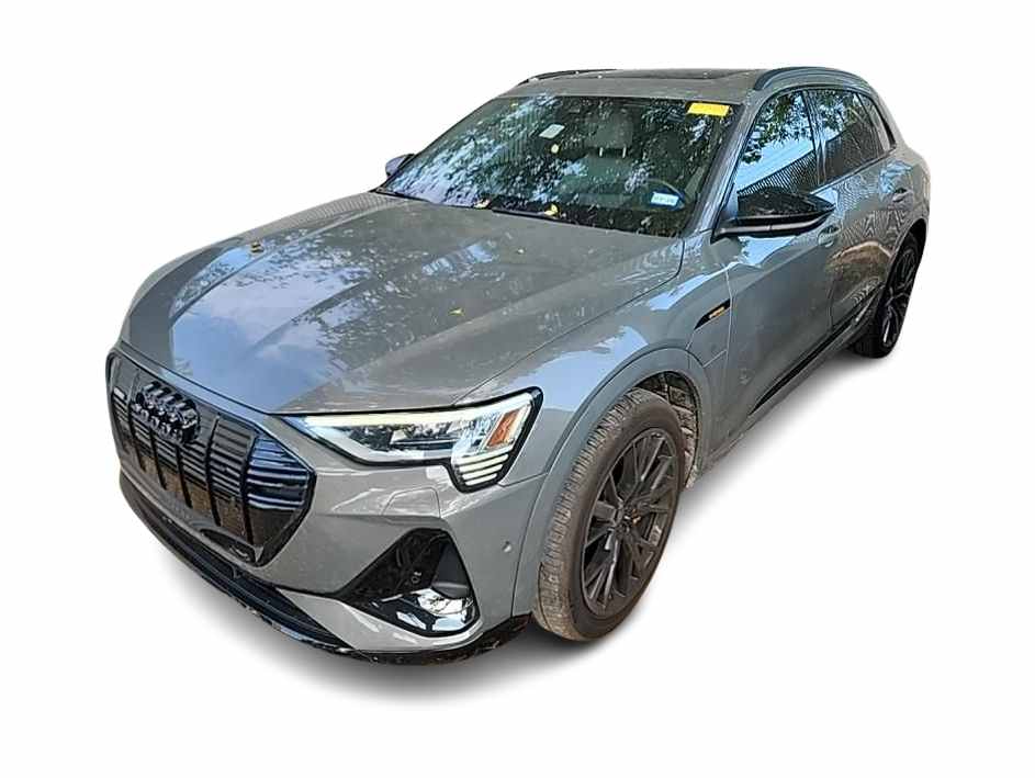 Thumbnail: 2023 Audi e-tron - 1