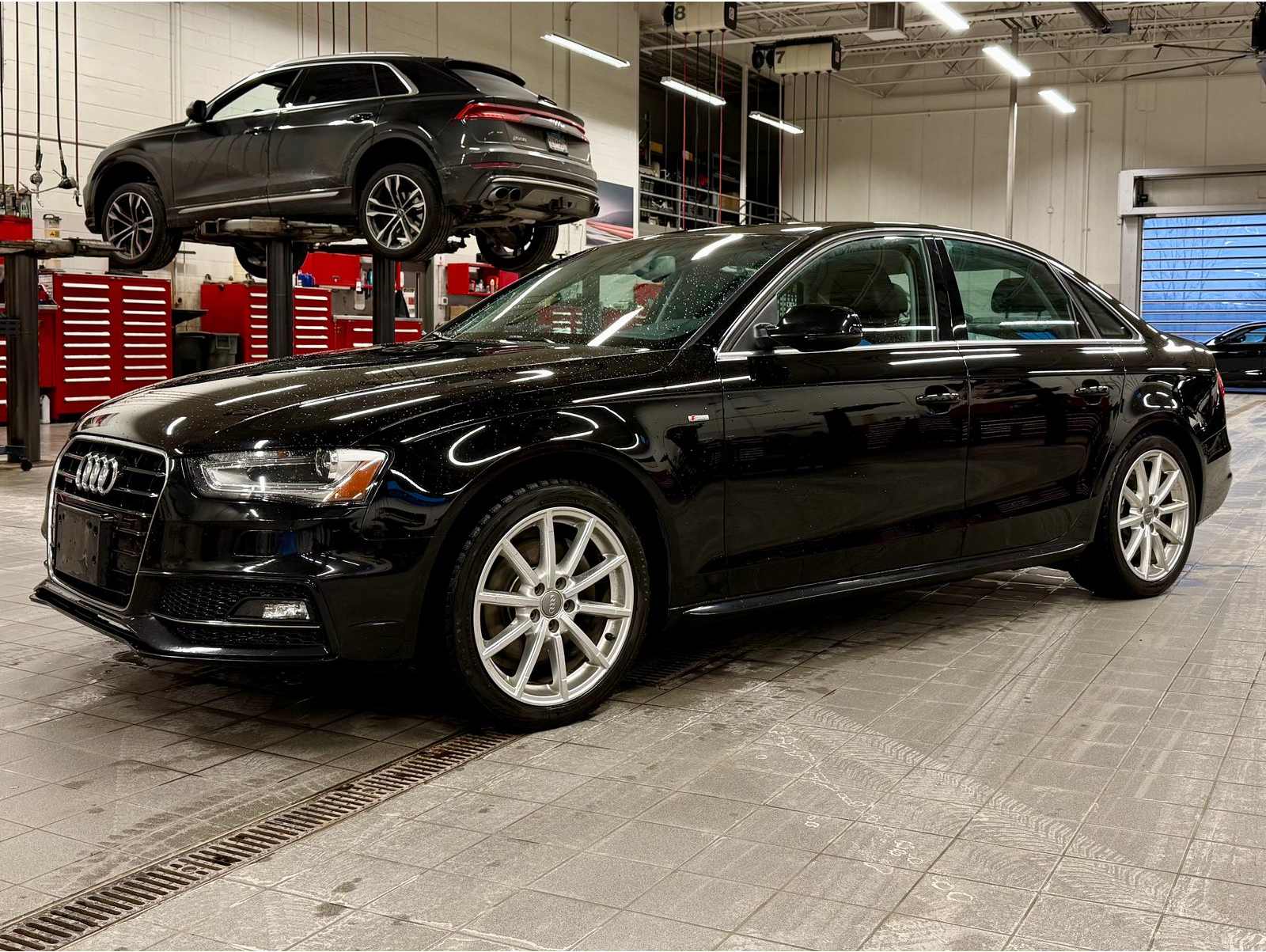 2016 Audi A4 Premium Plus's photo