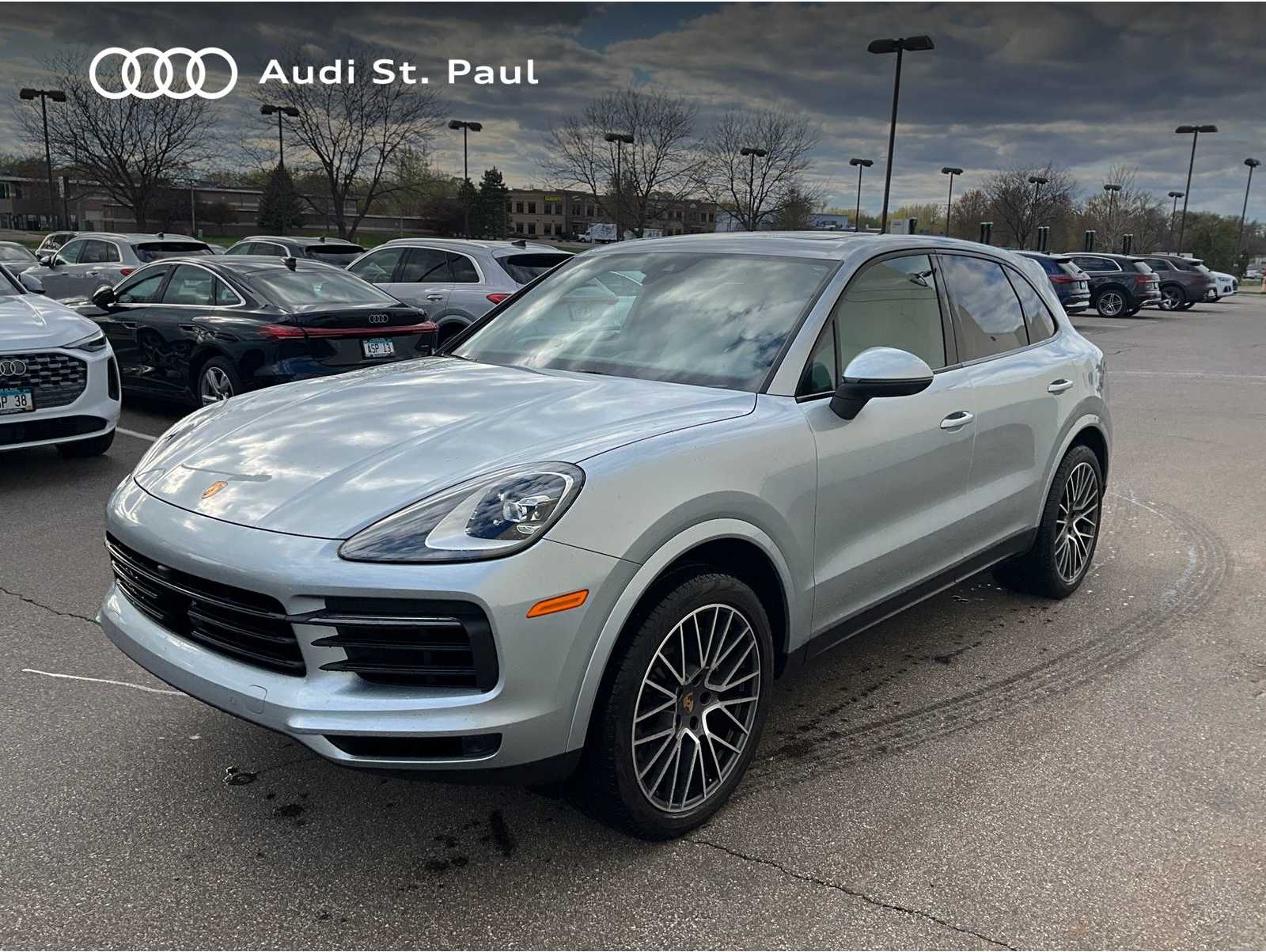 2023 Porsche Cayenne Base